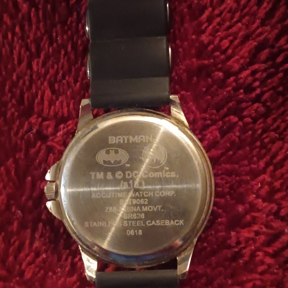 Batman watch! - Picture 2 of 2